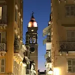 Ideally Situated Corfu Old Town Family Retreat 92m2 *