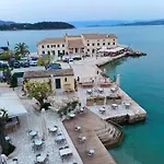 Ideally Situated Corfu Old Town Family Retreat 92m2 *