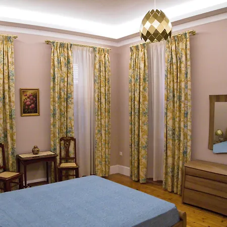 Ideally Situated Corfu Old Town Family Retreat Corfu (city)