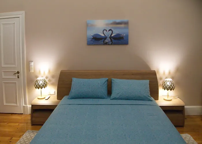 Apartment Ideally Situated Corfu Old Town Family Retreat 92m2
