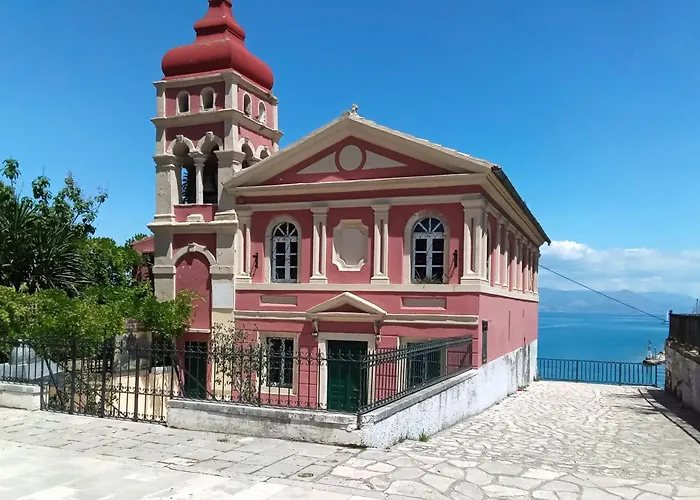 Ideally Situated Corfu Old Town Family Retreat 92m2 Apartment Corfu (city)
